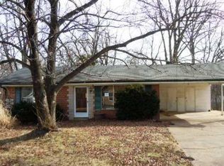 3144 Crystal Circle Dr, High Ridge, MO 63049