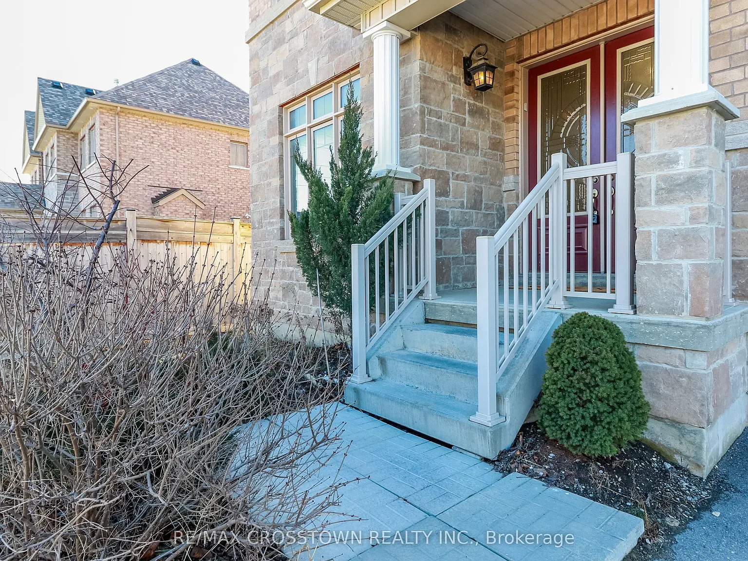 4 bed, $3,700 — Photo 2