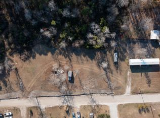 131 Wildcat Pond Rd, Hubert, NC 28539