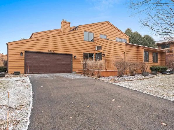 921 E Windfield Pl APT A, Appleton, WI 54911