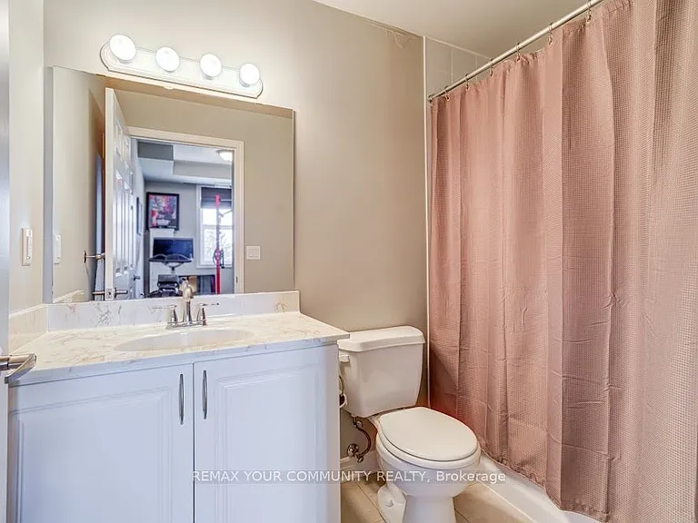 15450 Yonge St #414 — Photo 17
