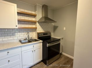 1072 Dundas St #3, London, ON