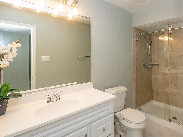 7206 La Granada Dr — Photo 22