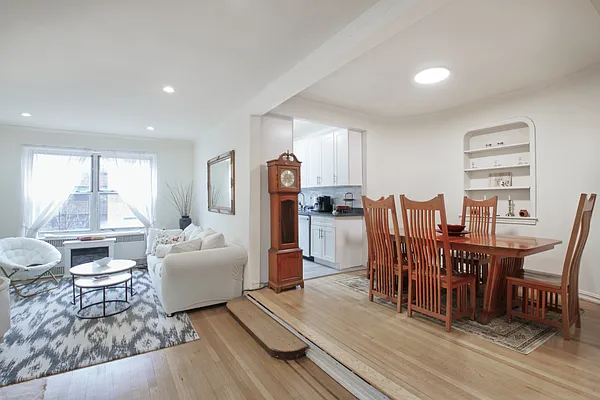 Rented by Corcoran | media 14