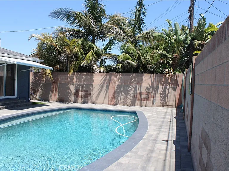 5192 Robinwood Dr — Photo 26