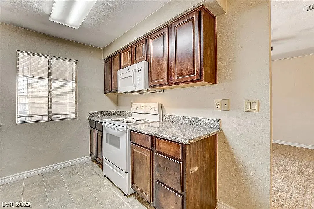 1 bed, 700 sqft, $1,135 — Photo 4