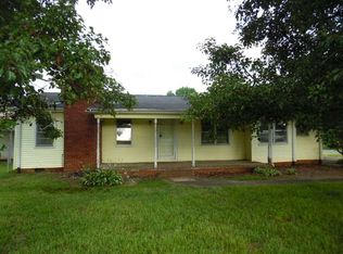 520 Victor Hill Rd, Greer, SC 29651