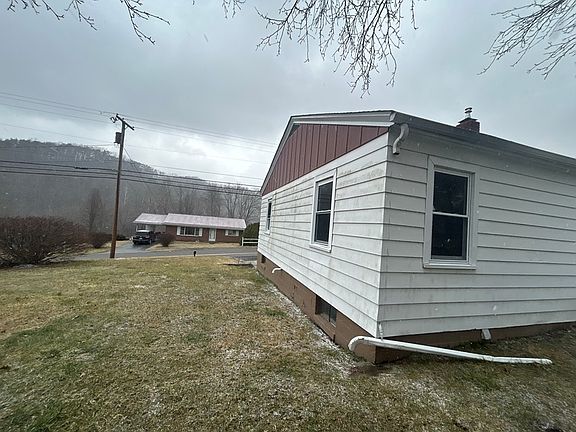 5th image of 319 Edgewood Rd