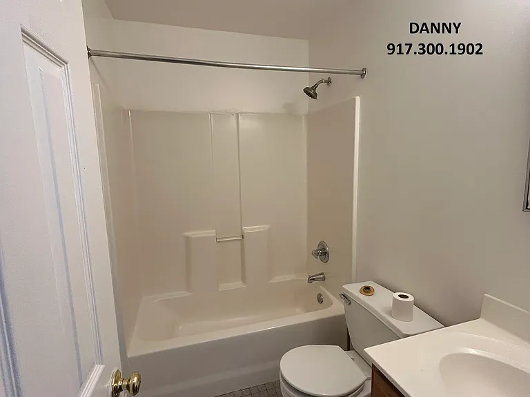 361 S 5th St #1 — Photo 3