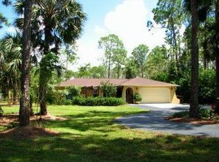 1670 Oakes Blvd, Naples, FL 34119