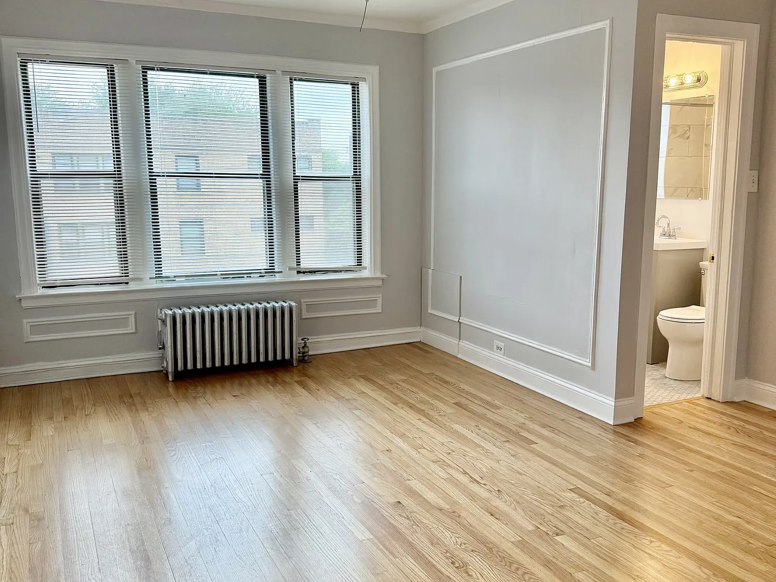 Studio, $1,700 — Photo 2