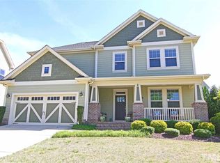 704 Ancient Oaks Dr, Holly Springs, NC 27540