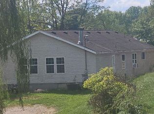 1134 Turkey Foot Rd, Mineral Wells, WV 26150