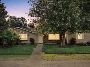 402 Mary St, Norco, LA 70079