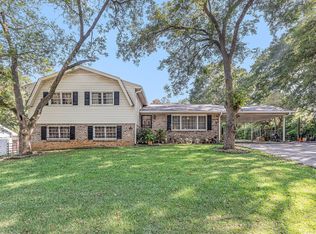 1667 Oxford Dr, Morrow, GA 30260