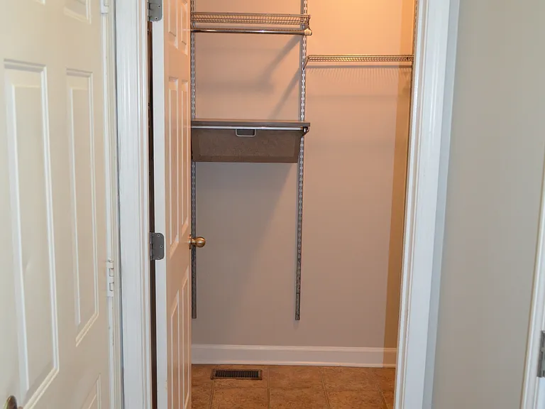 1401 Peppermint Ln — Photo 39