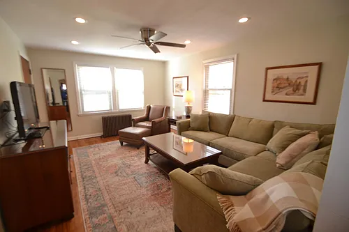 6938 Home St Photo 1