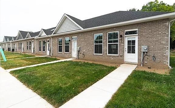 Breeze Hill by JBG Rentals — Photo 27