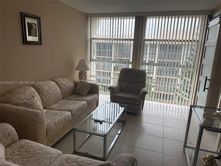 851 Three Islands Blvd #511 — Photo 1