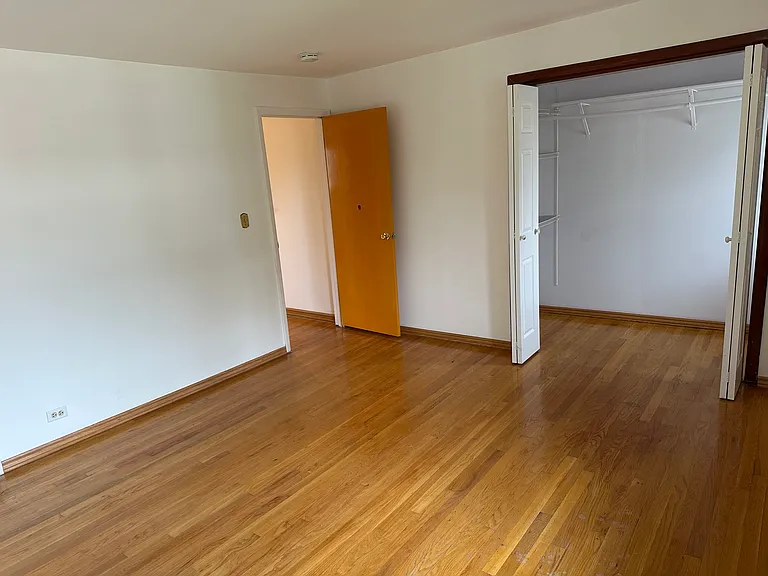 4740 Main St #A — Photo 25
