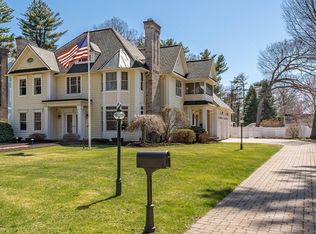 97 Forest Glen Rd, Longmeadow, MA 01106