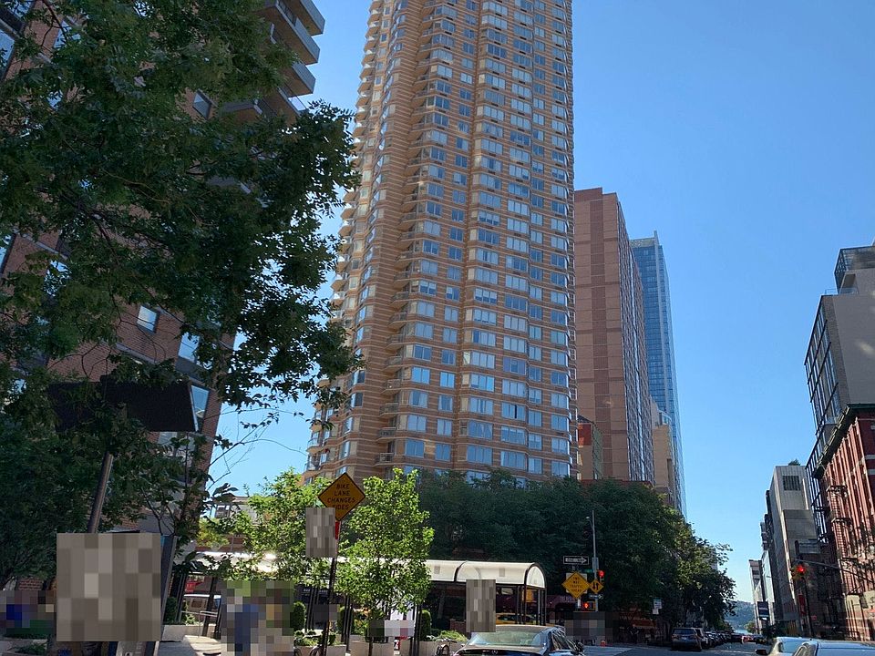 1st image of 500 W 43rd St Ph E