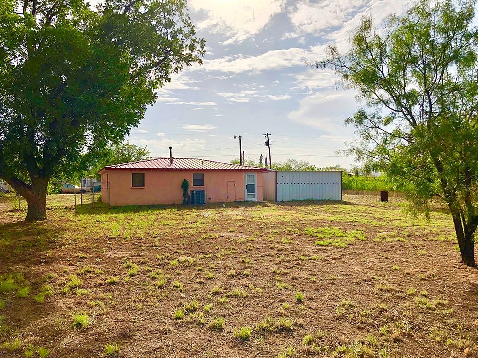 2nd image of 211 Johnston Rd