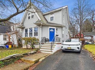 666 Chestnut Ave, Teaneck, NJ 07666