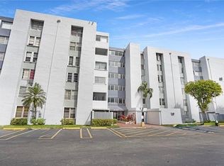 750 NW 43rd Ave APT 402, Miami, FL 33126