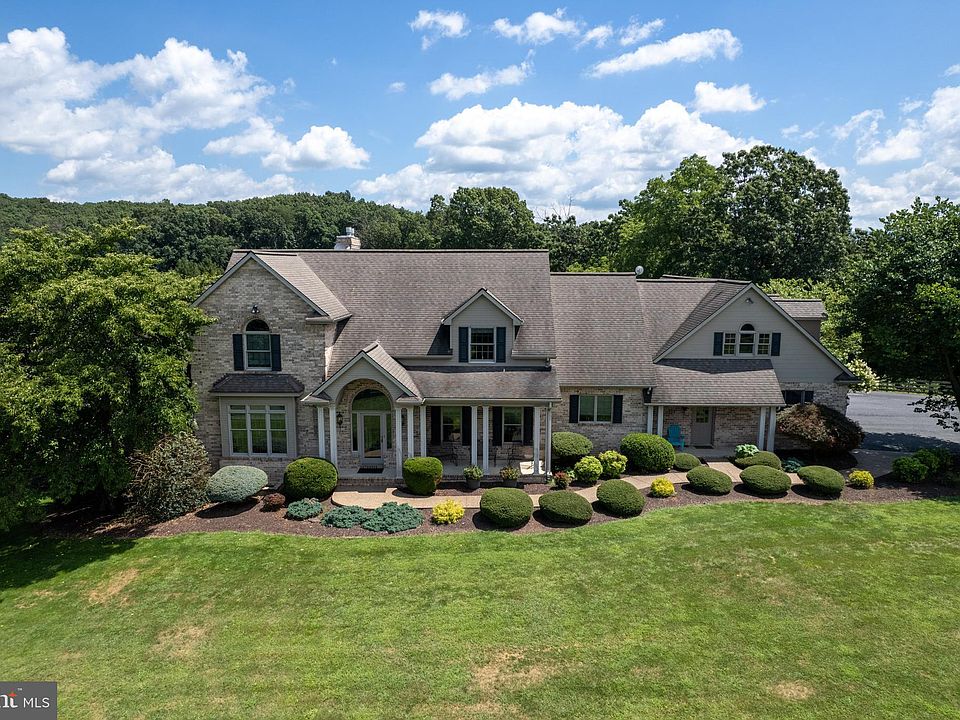 5090 Springhouse Cir, Harrisonburg, VA 22802 MLS VARO2000640 Zillow