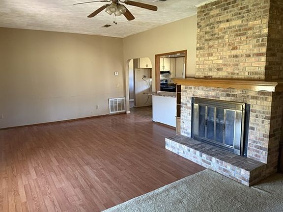 3rd image of 2135 Bethel Rd