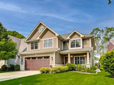 212 S Wa Pella Ave, Mount Prospect, IL, 60056