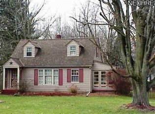 1831 Grafton Rd, Elyria, OH 44035