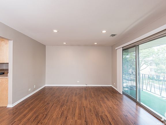 5th image of 10936 S Keating Ave #3D