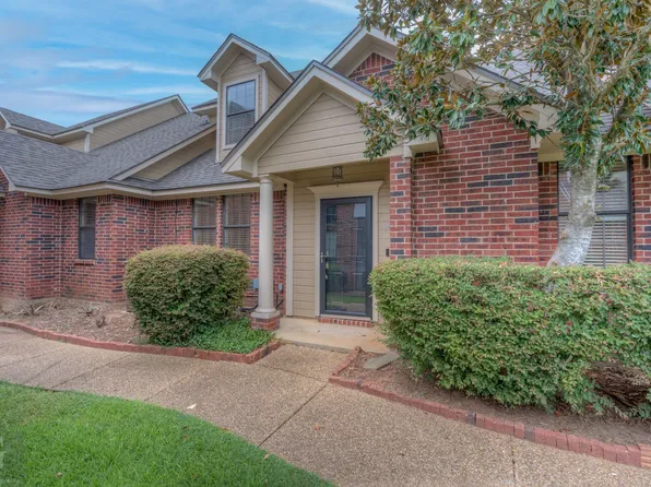 26 Meadow Creek Dr, Bossier City, LA 71111