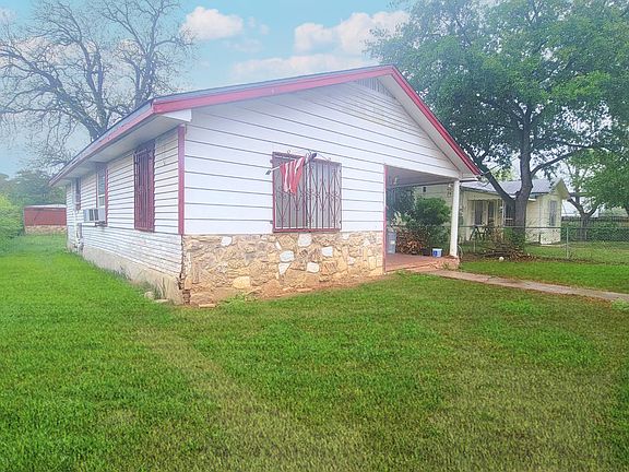 3rd image of 331 COTTONWOOD AVE