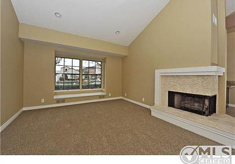 5th image of 15895 Avenida Villaha Unit 85