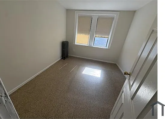 1264 Manor Ave #THE — Photo 5