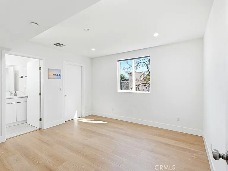 4455 Colfax Ave — Photo 4