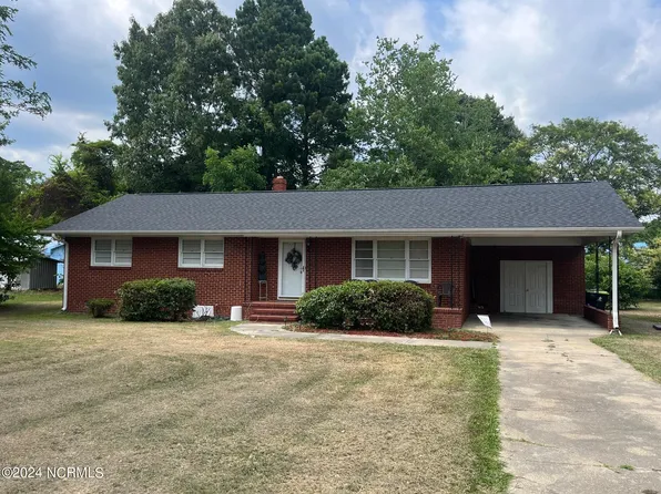 213 E Swanzy Street, Elizabethtown, NC 28337
