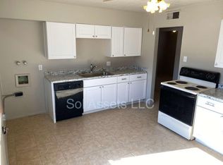 1616 Spence Ave SE, Albuquerque, NM 87106