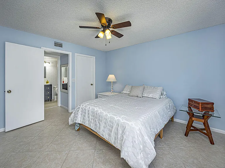 539 Shady Pine Way — Photo 21