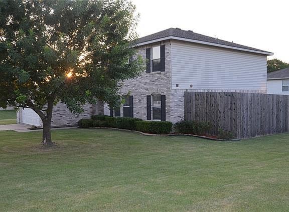 2nd image of 2400 Brinlee Branch Ln