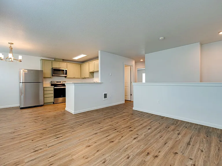 935 Arthur Ave — Photo 21