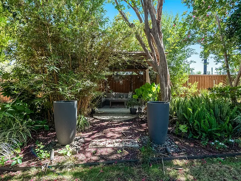 1531 W Laurel Ave — Photo 66