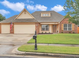 10409 N 117th East Ave, Owasso, OK 74055