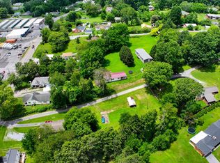 1014 Lynn Dr, Johnson City, TN 37601
