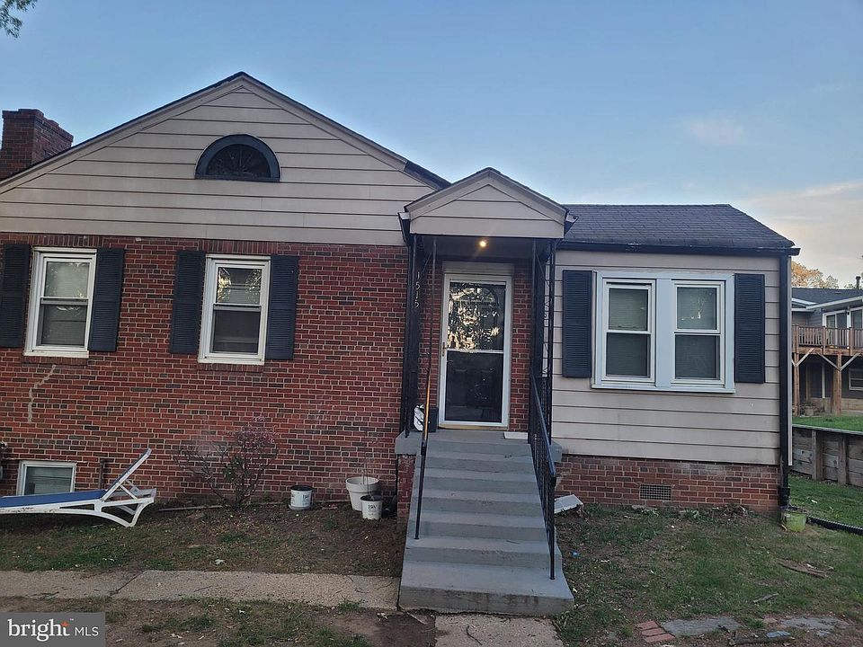 1st image of 1515 3rd St