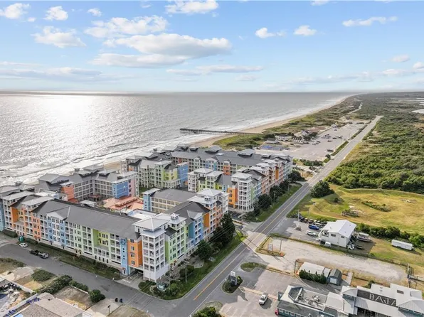 3738 Sandpiper Rd APT 202B, Virginia Beach, VA 23456