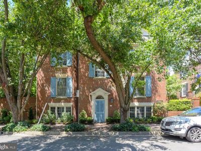 406 1/2 N Saint Asaph St, Alexandria, VA, 22314